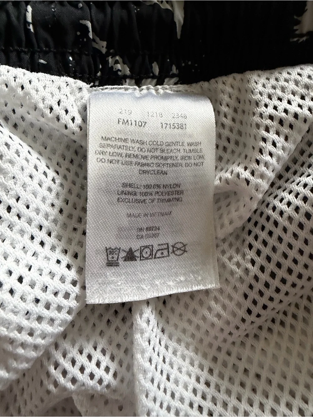 Columbia PFG Swim Trunks Mens XL Black White Swordfish Drawstring Shorts AOP